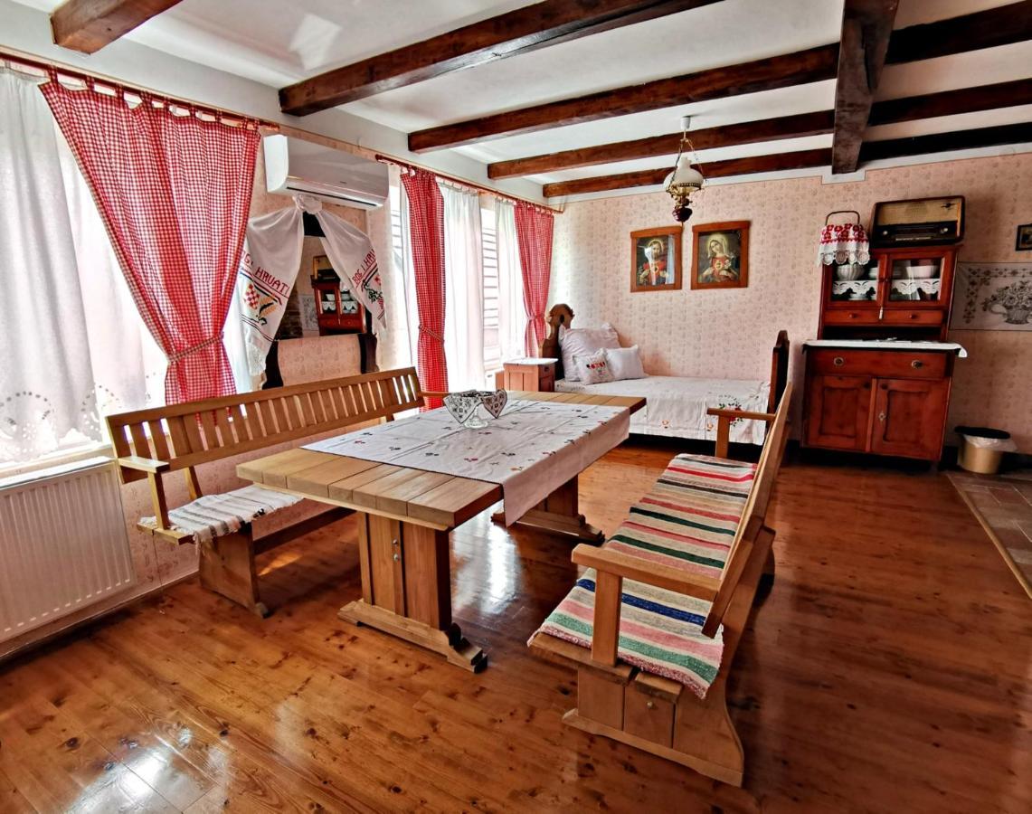 Apartment Slavonska Kuca Pleternica Esterno foto